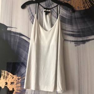 🍌Banana Republic White Racer back w/black stripe